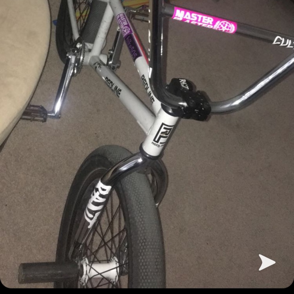 Redline bmx , NEGOTIABLE !!! - Picture 3 of 3